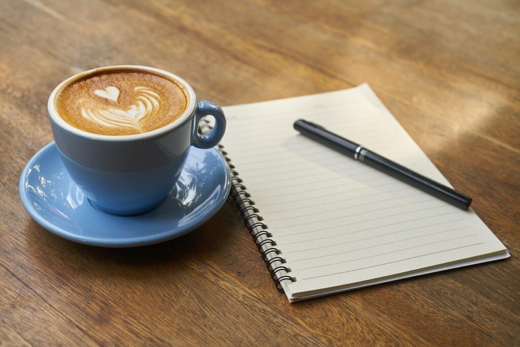 Morgen Kaffee Stift Was ist eine Morgenroutine und wie erstellt man eine